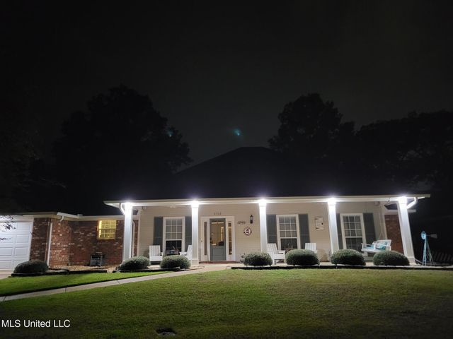 2723 N Sycamore Cove, Pearl, MS 39208