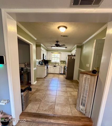 2723 N Sycamore Cove, Pearl, MS 39208