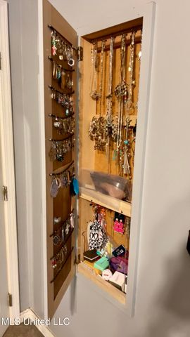 2723 N Sycamore Cove, Pearl, MS 39208