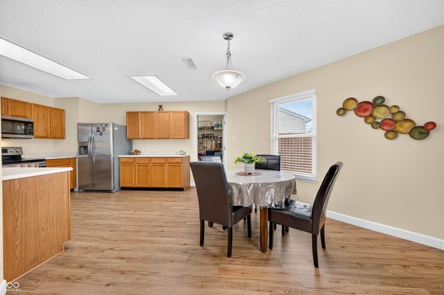 1811 Sonesta Lane, Indianapolis, IN 46217