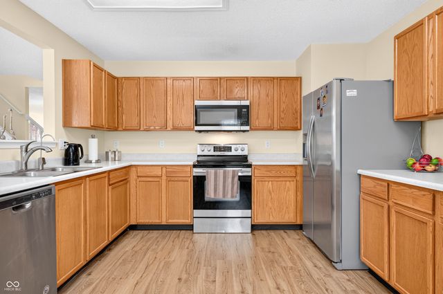 1811 Sonesta Lane, Indianapolis, IN 46217