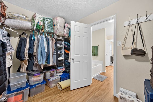 1811 Sonesta Lane, Indianapolis, IN 46217