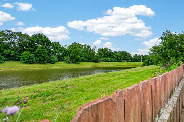 1811 Sonesta Lane, Indianapolis, IN 46217