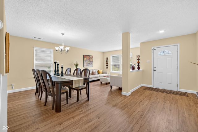 1811 Sonesta Lane, Indianapolis, IN 46217