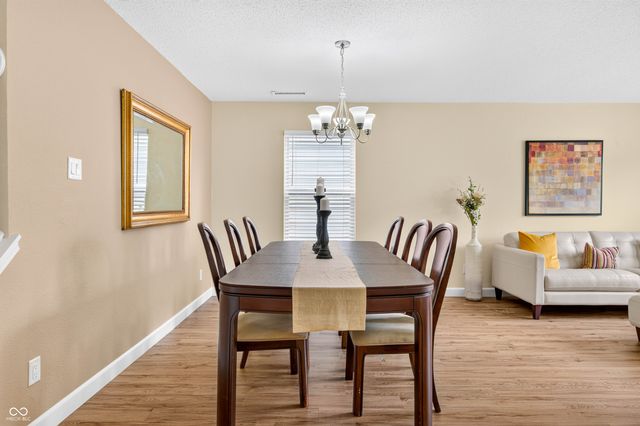 1811 Sonesta Lane, Indianapolis, IN 46217