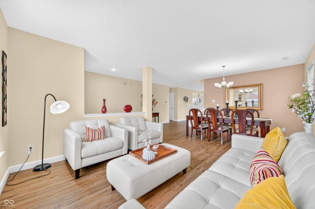 1811 Sonesta Lane, Indianapolis, IN 46217