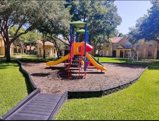 875 GRAND REGENCY POINT 203, Altamonte Springs, FL 32714
