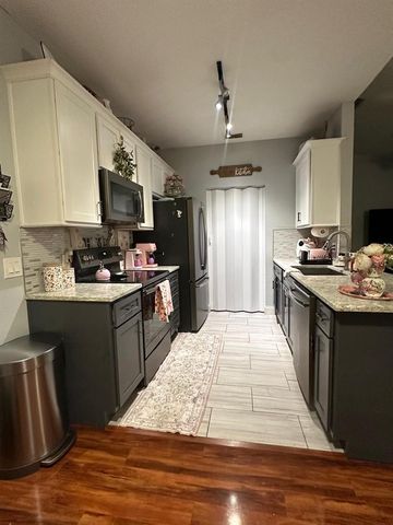 875 GRAND REGENCY POINT 203, Altamonte Springs, FL 32714