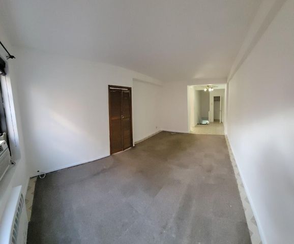 99-60 63rd Road 1B, Rego Park, NY 11374