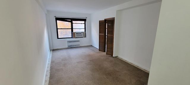 99-60 63rd Road 1B, Rego Park, NY 11374