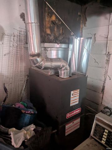 217 E Whitley Street, Churubusco, IN 46723