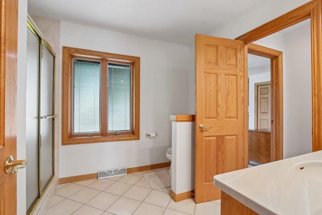 9321 42nd AVENUE, Pleasant Prairie, WI 53158