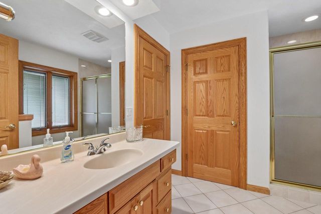 9321 42nd AVENUE, Pleasant Prairie, WI 53158