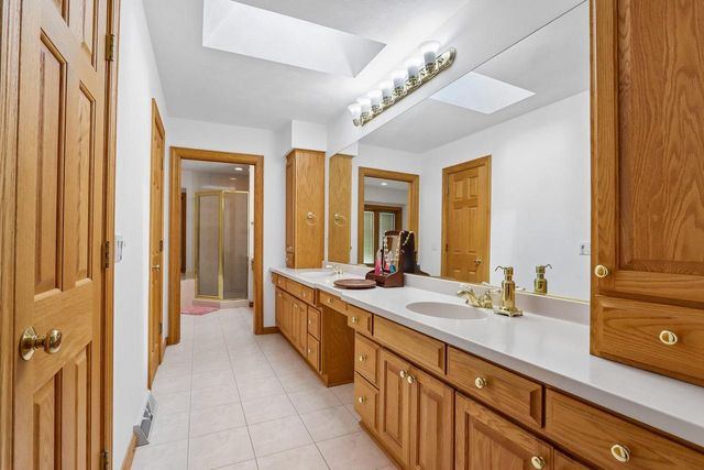 9321 42nd AVENUE, Pleasant Prairie, WI 53158