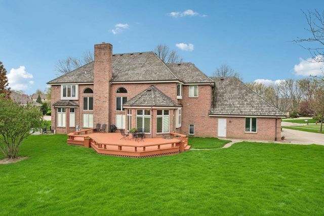 9321 42nd AVENUE, Pleasant Prairie, WI 53158