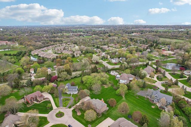 9321 42nd AVENUE, Pleasant Prairie, WI 53158