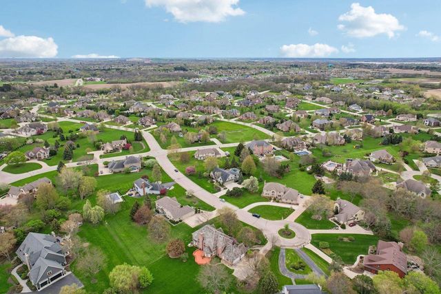 9321 42nd AVENUE, Pleasant Prairie, WI 53158