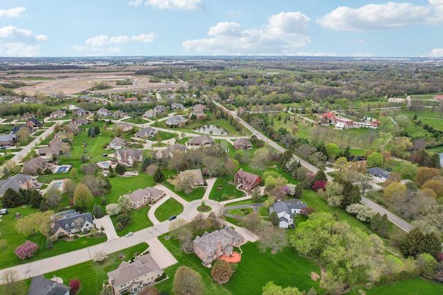 9321 42nd AVENUE, Pleasant Prairie, WI 53158