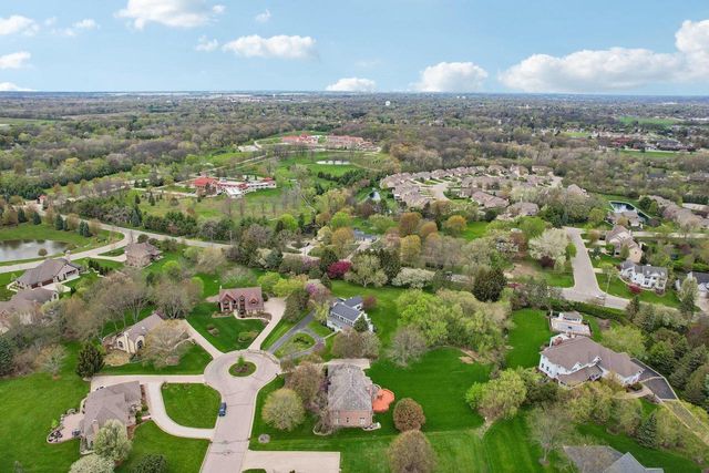 9321 42nd AVENUE, Pleasant Prairie, WI 53158