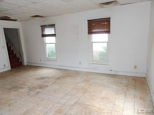 2713 Lilac Road, Cambria Twp, MI 49242