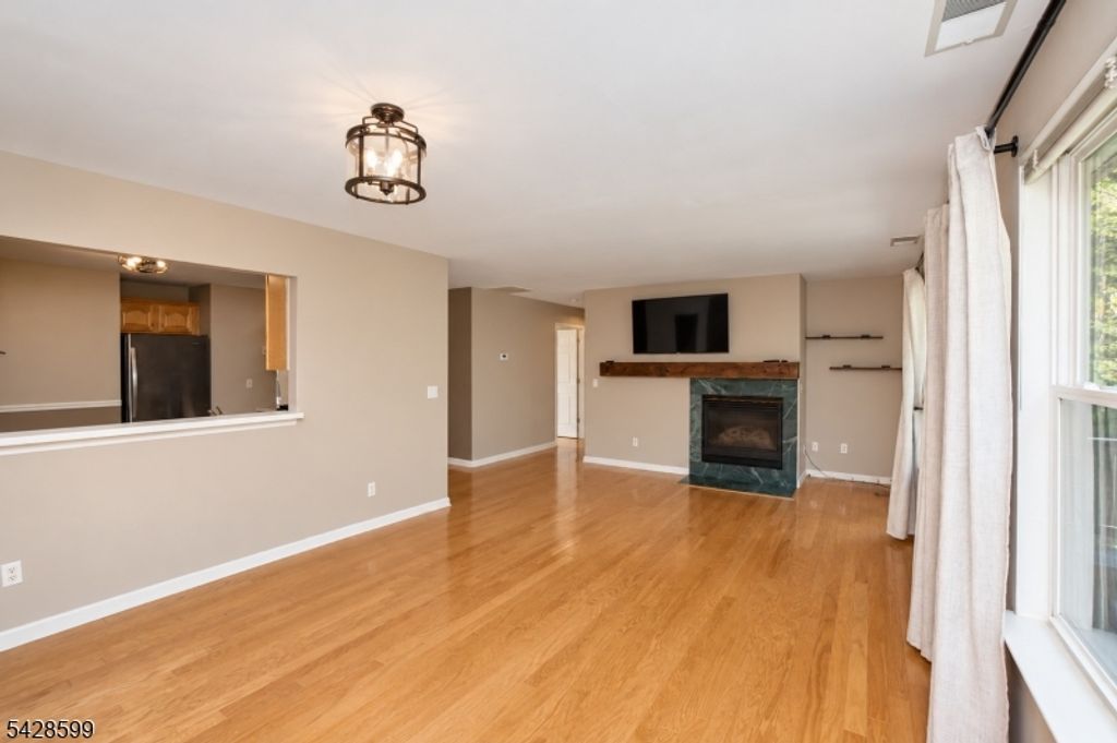 4 Eagles Nest Ln, Hardyston Twp., NJ 07419 — photo 4