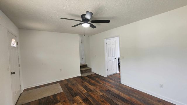 1825 Free Hill Rd, Celina, TN 38551