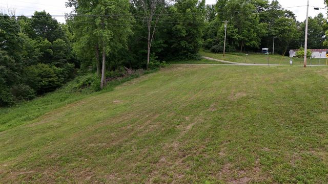1825 Free Hill Rd, Celina, TN 38551