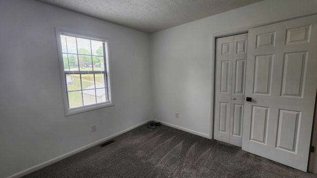 1825 Free Hill Rd, Celina, TN 38551