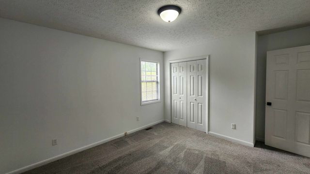 1825 Free Hill Rd, Celina, TN 38551