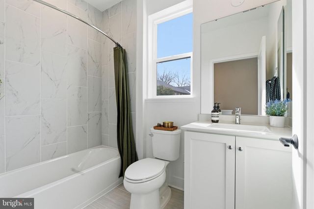 5354 ZENITH OLOOK, Bethesda, MD 20816