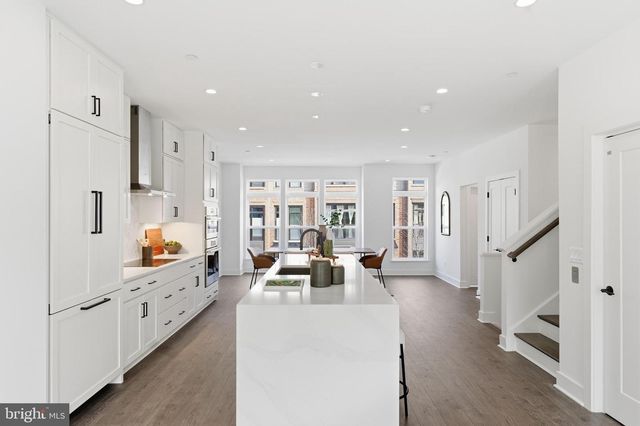 5354 ZENITH OLOOK, Bethesda, MD 20816