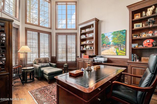 4226 Back Ridge Way, Monclova, OH 43542