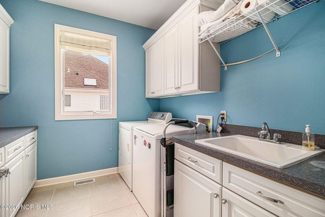 4226 Back Ridge Way, Monclova, OH 43542