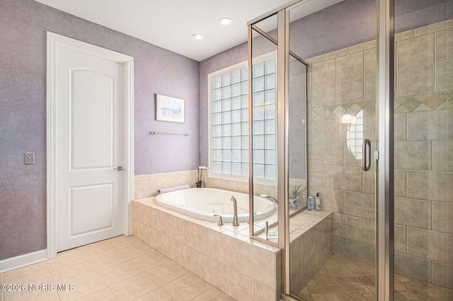 4226 Back Ridge Way, Monclova, OH 43542