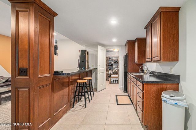 4226 Back Ridge Way, Monclova, OH 43542