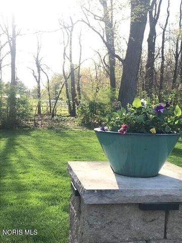 4226 Back Ridge Way, Monclova, OH 43542