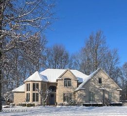 4226 Back Ridge Way, Monclova, OH 43542
