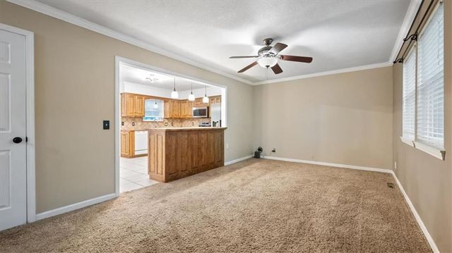 609 Kimberly Drive, Excelsior Springs, MO 64024