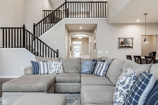 164 Oakhurst Way, Westfield, IN 46074