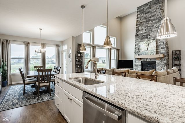 164 Oakhurst Way, Westfield, IN 46074