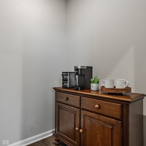 164 Oakhurst Way, Westfield, IN 46074
