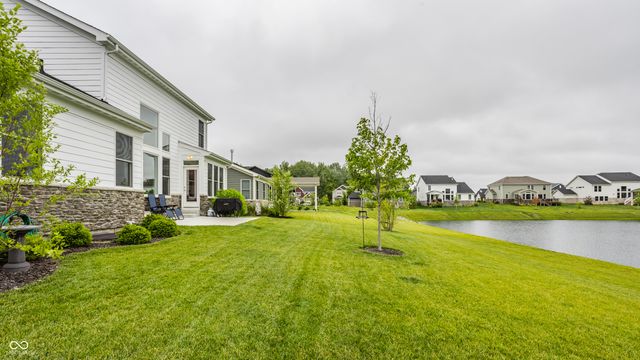 164 Oakhurst Way, Westfield, IN 46074