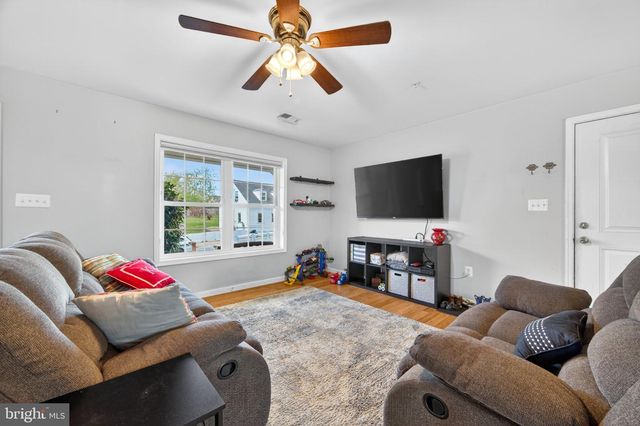 105 N POTOMAC ST, Sharpsburg, MD 21782