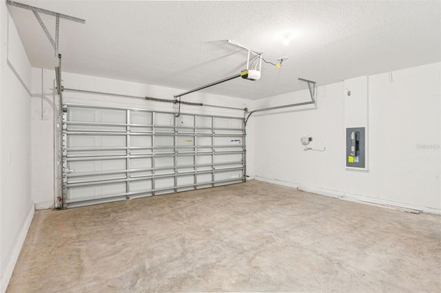 12601 HOMELAND DRIVE, Dade City, FL 33525