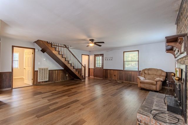 415 CAGLE CIR, Savannah, TN 38372