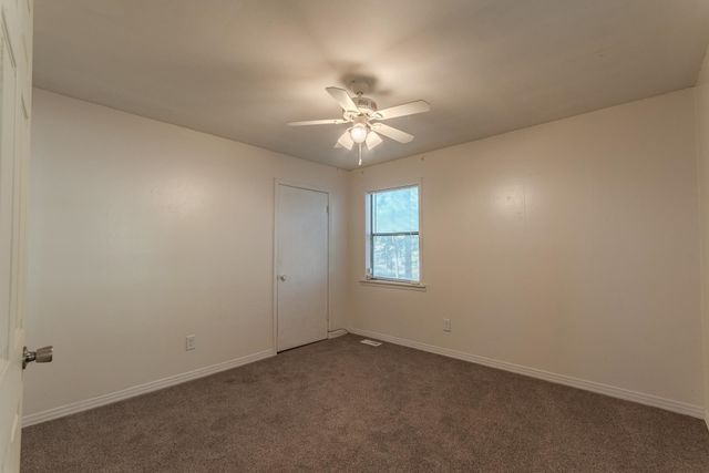 415 CAGLE CIR, Savannah, TN 38372