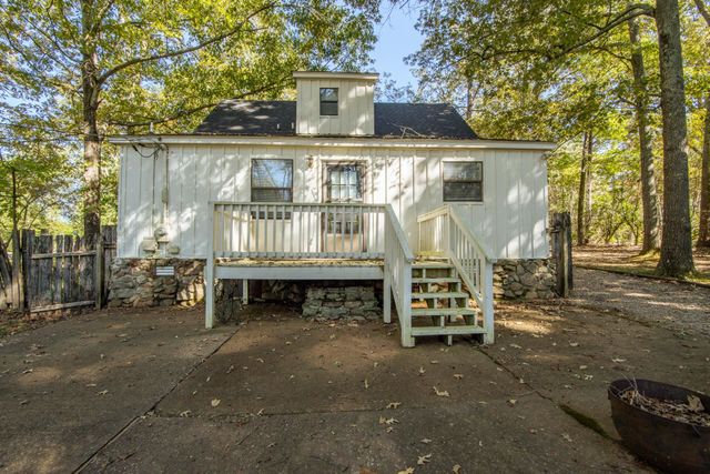 415 CAGLE CIR, Savannah, TN 38372