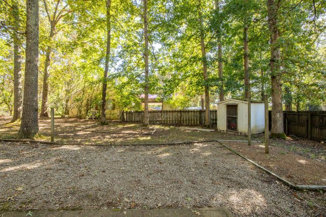 415 CAGLE CIR, Savannah, TN 38372