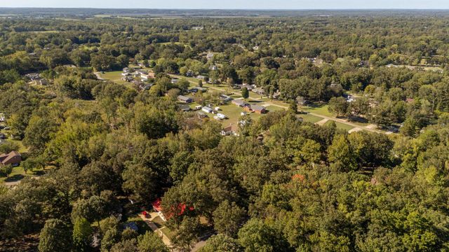 415 CAGLE CIR, Savannah, TN 38372