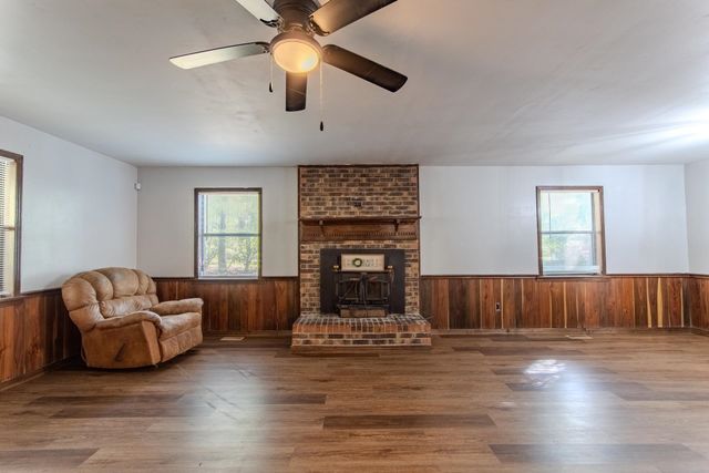 415 CAGLE CIR, Savannah, TN 38372